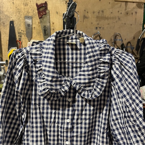 Levi’s Dress - Picture 3 of 6